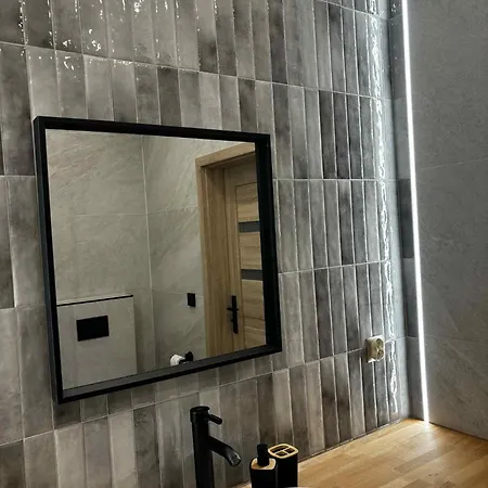 Villa Dom Nad Jeziorem Winna Gorka Miastko (Leszno)