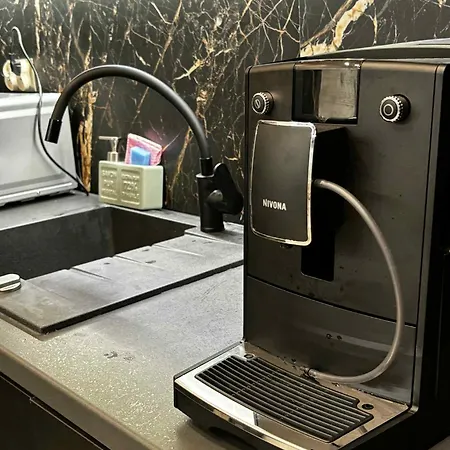 Dom Nad Jeziorem Winna Gorka * Miastko (Leszno)