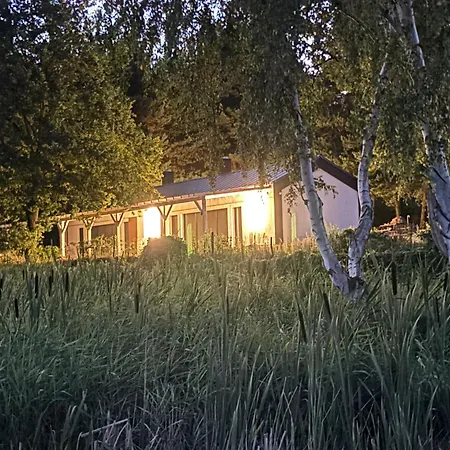 Dom Nad Jeziorem Winna Gorka Villa Miastko (Leszno)