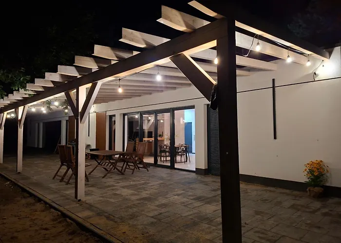 Dom Nad Jeziorem Winna Gorka Villa *