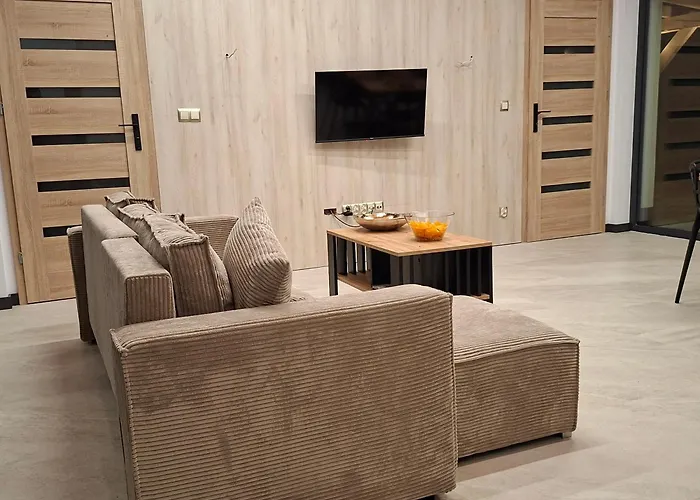 Dom Nad Jeziorem Winna Gorka * Miastko (Leszno)