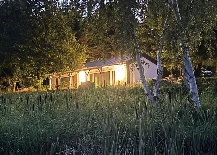 Dom Nad Jeziorem Winna Gorka Villa Miastko (Leszno)