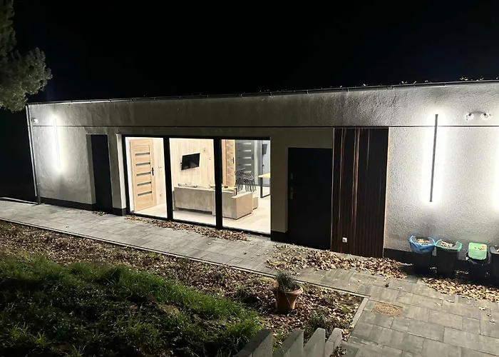 Dom Nad Jeziorem Winna Górka Villa Miastko (Leszno)